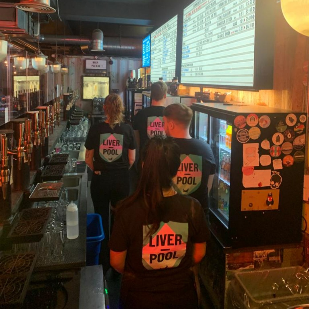 BrewDogBarLPool's tweet photo. ⭐LOCAL SUNDAYS⭐
First Sunday of the month means 20% off your food bill, all day, when you wear our Liverpool Bar Shield T! #repyourlocal
#brewdogliverpool #brewdoglocalsundays #brewdogcrew #craftbeer #liverpool https://t.co/zjPOLEiMHd