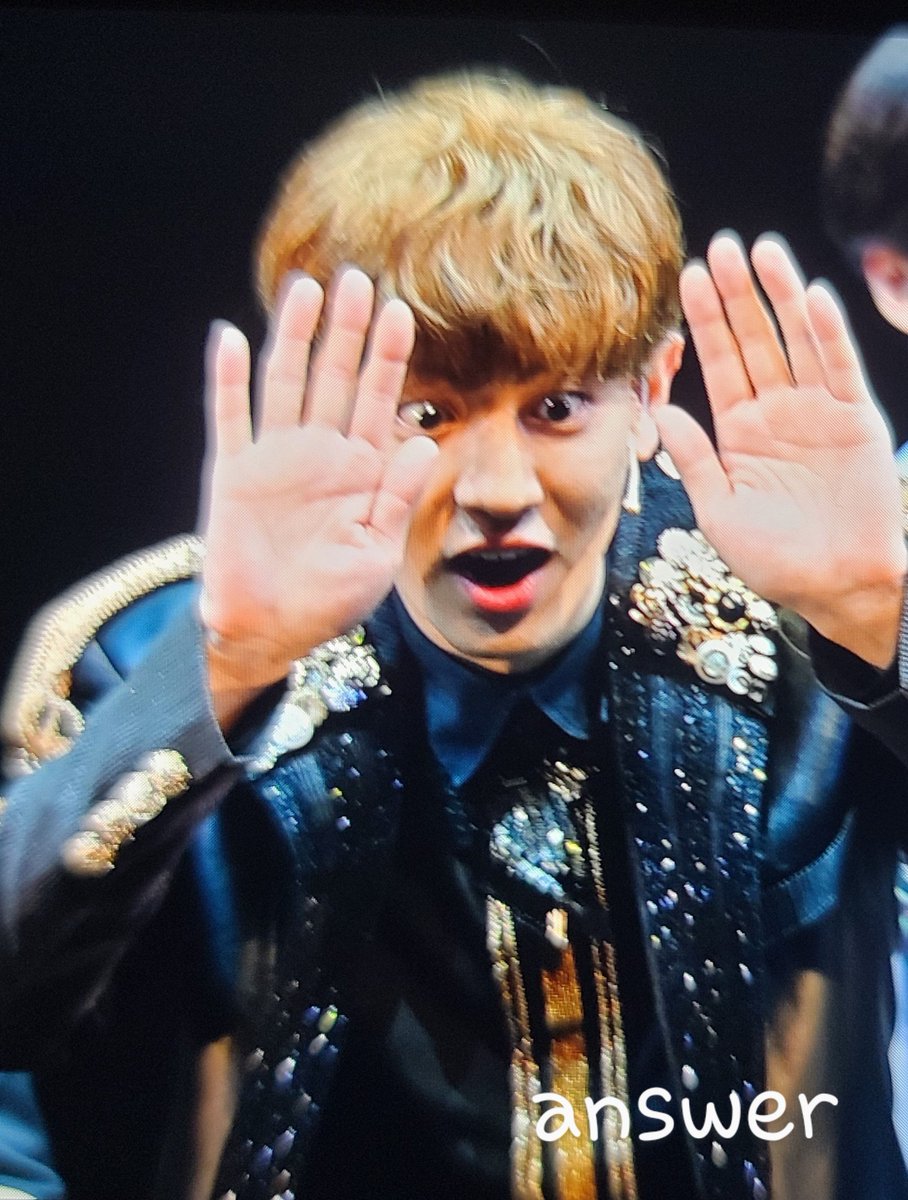 220605 메이사의노래 대전 저녁공
#찬열
집나간 초점과 깨진 핸드폰카메라의 환장조합