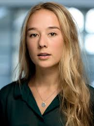 merlinpapin3's tweet photo. On souhaite un Bon Anniversaire à #AlbaAugust (Fille de Billie) qui a 29 ans vue récemment dans la série The rain, Astrid , Le Coupable Idéal , Bellow the surface
@FredOL69007 https://t.co/q5b6ClGVGw