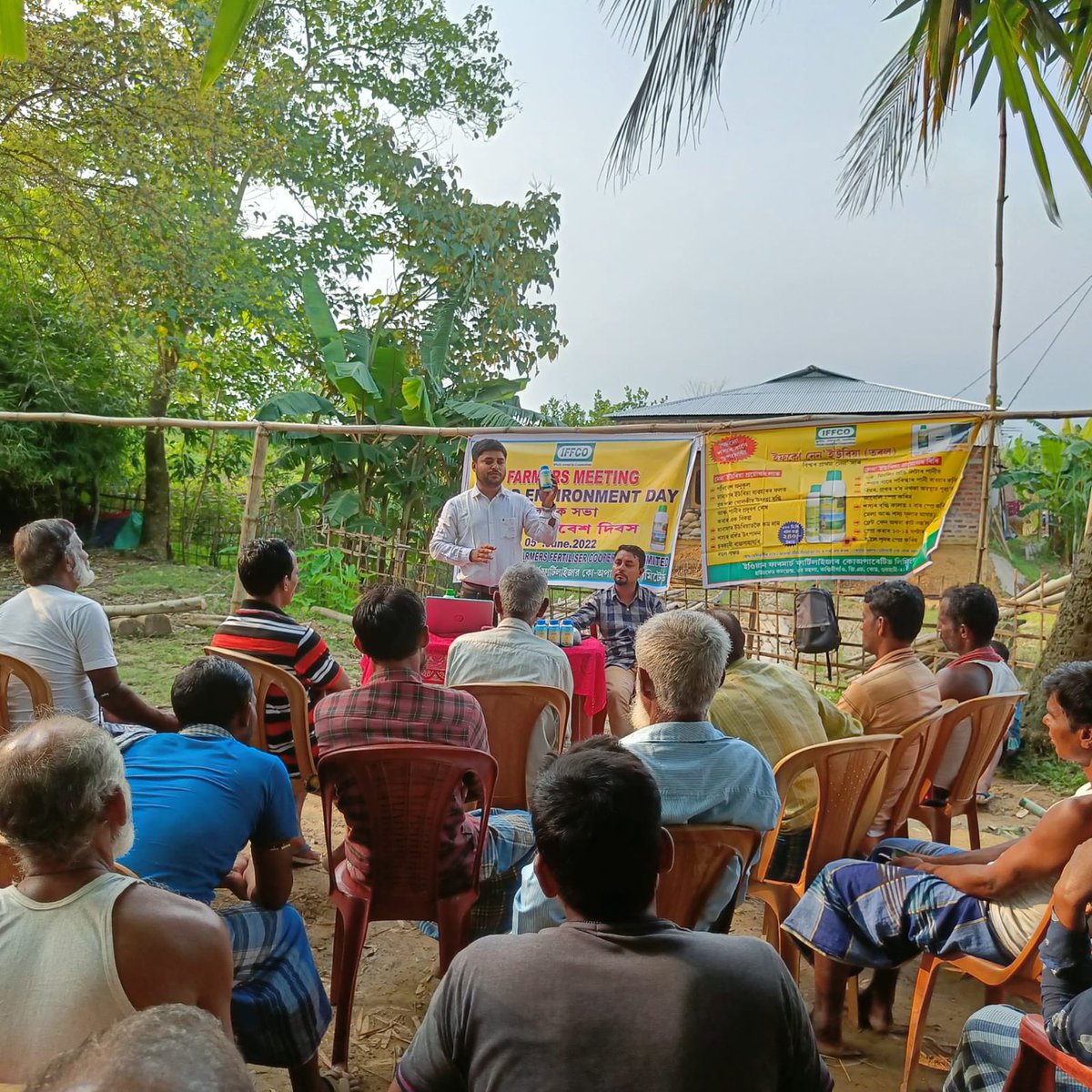 drusawasthi's tweet photo. #IFFCO team in Assam organised an environment &amp; #NanoUrea awareness program at Chandrapur pt ll, Cachar, Assam. 60 farmers participated in the program. Use &amp; benefits of Nano Urea in perspective of environment conservation along with Sagarika, Bio Fertilizer &amp; WSF were discussed. https://t.co/NMkZvD7z7p