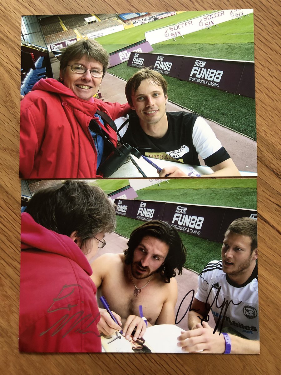 JNY57's tweet photo. 11 years ago 2day marked the time that my o/h & I defied security at #TurfMoor in order to get photos/autographs with @BradleyJames @Tomhopperhops @eoincmacken who were representing #TeamMerlin at #SoccerSix & were doing a victory lap of the stadium which delayed us meeting them! https://t.co/1pYjPb2Xtr