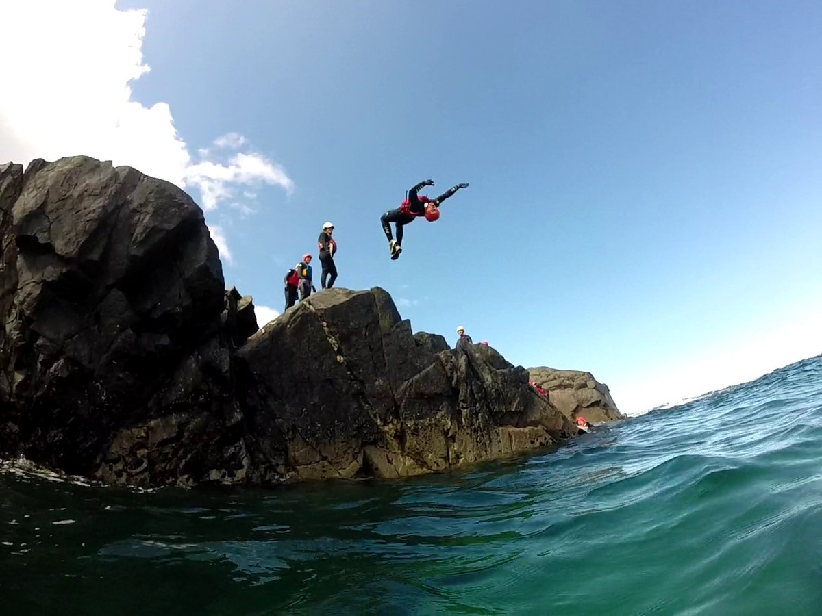 Real Adventures Connemara tweet media