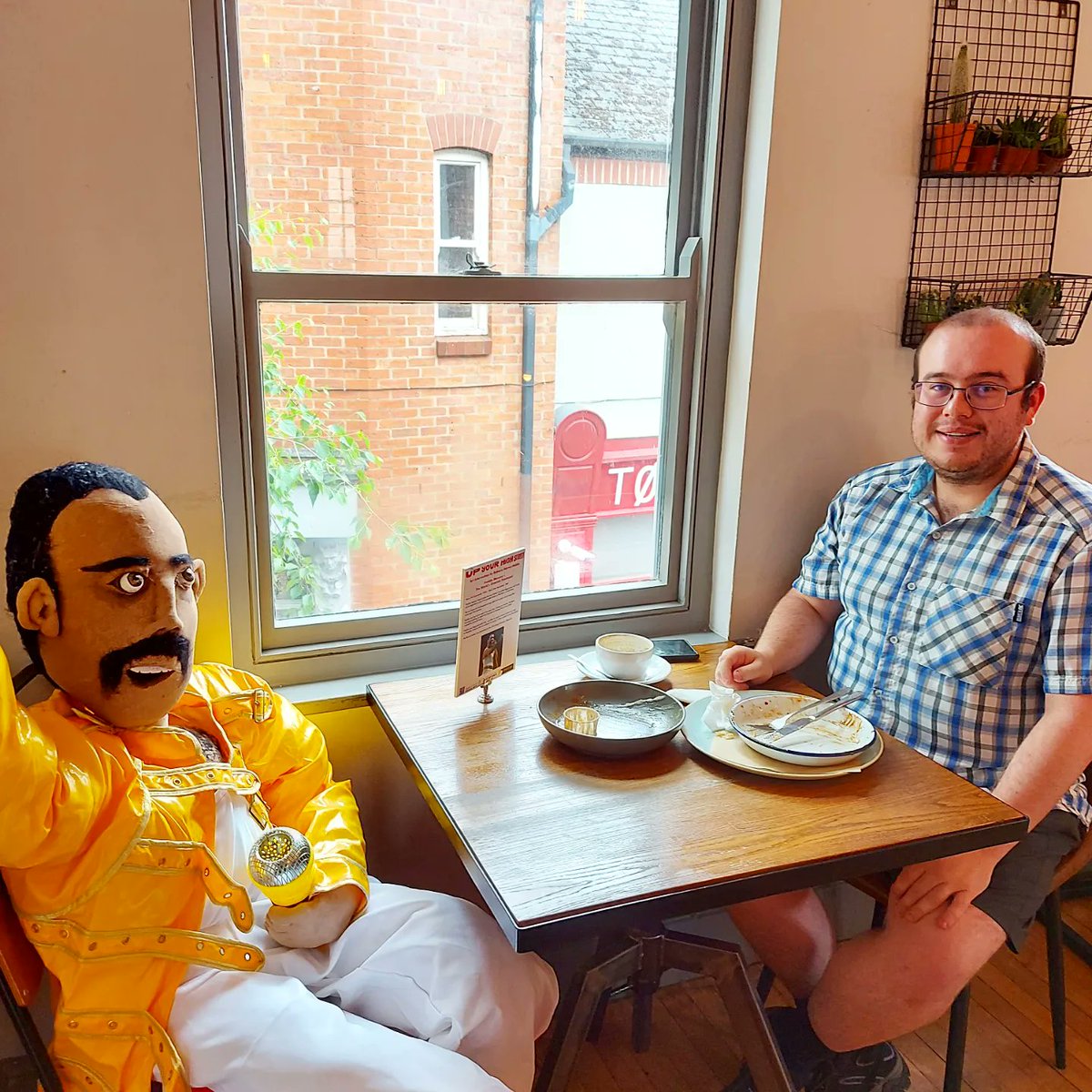 vehicle_arts's tweet photo. Pop into #stmartinscoffeeshop and have a cuppa with a local legend or celebrity. These fantastic sculptures were created by @Betsieland Add your own hand print design to the bunting leading up the stairs by @chandni_mistry Enjoy @pootlesmoon vibrant art installation at #Pranacafe https://t.co/vXQdR1fNWn
