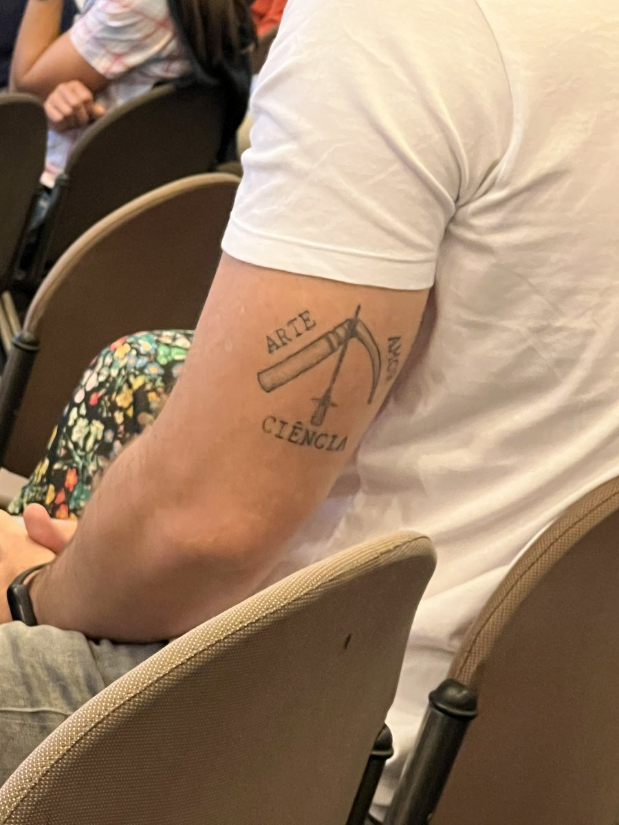 I like this participants Anesthesia tattoo ! Respect ✊ #EA22