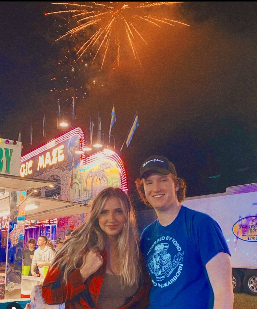 Wuhvs's tweet image. Happy 2 year anniversary to my best friend &amp;amp; partner in life 🥰 So many memories through the 2 years and I wouldn’t wanna experience that with anybody else 🥺💗 I love you with all my heart @DavidCopier