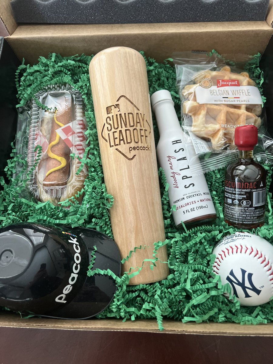 Thank you @PeacockTV for the #MLBSundayLeadoff package!

Time for brunch with Peacock as the #Yankees keep on rolling! https://t.co/CRFd73ozwc