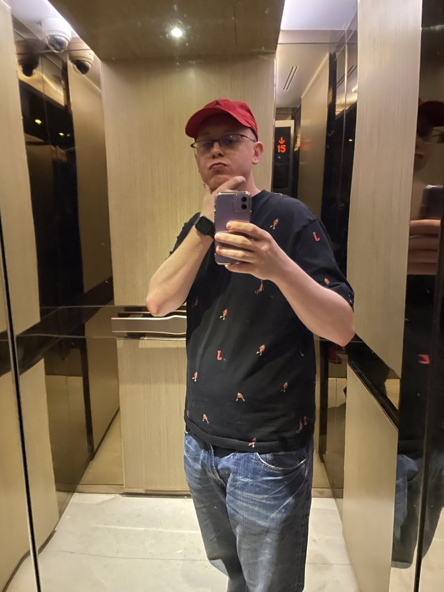 hiimfrederick's tweet photo. I’m cute from the front & back 😘 #cutie #sexy #sexyaf #gorgeous #boolinonmars #boolin #dathottness https://t.co/bg1qFzWVWW