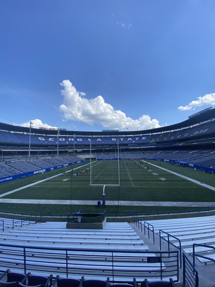 Blessed to receive the opportunity to compete <a href="/Vol_Football/">Tennessee Football</a> <a href="/GeorgiaTechFB/">Georgia Tech Football</a> <a href="/MercerFootball/">Mercer Football</a> <a href="/GeorgiaStateFB/">GSU Football</a> still got a few more camps left to go but Just going with the flow 💯🔥🔥