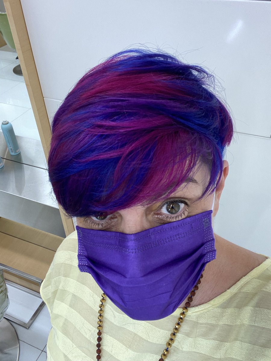 kezzasing's tweet photo. Time to vote! Summer holiday/leaving Abu Dhabi hair? Same as last year or different? 🤔 #haircolor #evohair #summerhols #leaving https://t.co/PF9xDNVd1W