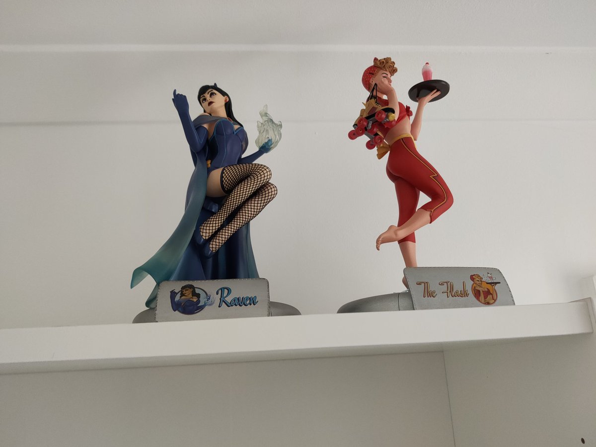 Neilbyrne's tweet image. Grabbed a couple more #DCBombshell status down from the loft to finally put on display where they will join Raven &amp;amp; Jessie Quick
