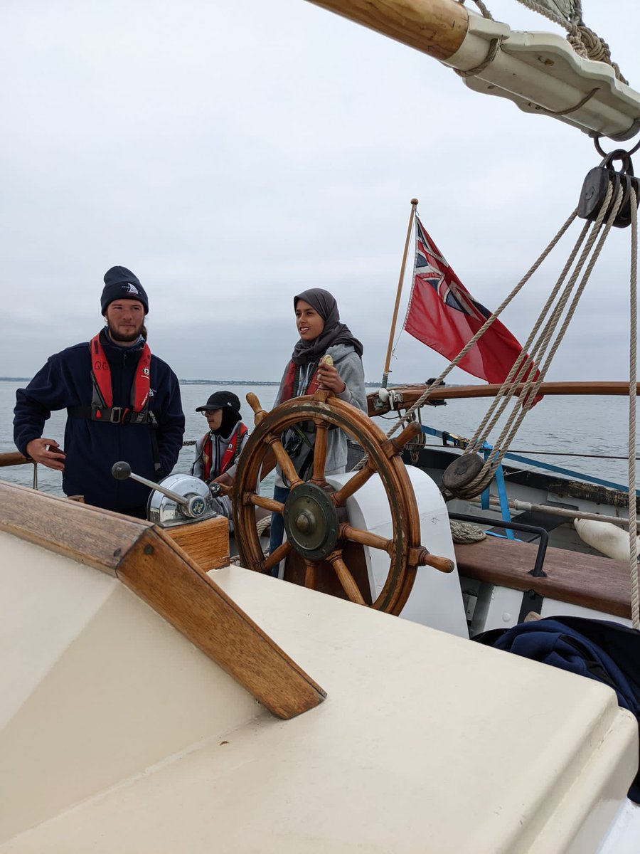 Challney_Girls's tweet photo. Our girls are sailing to Poole today and are having the best time! @cirdonTrust https://t.co/QqgyZ8OyQE