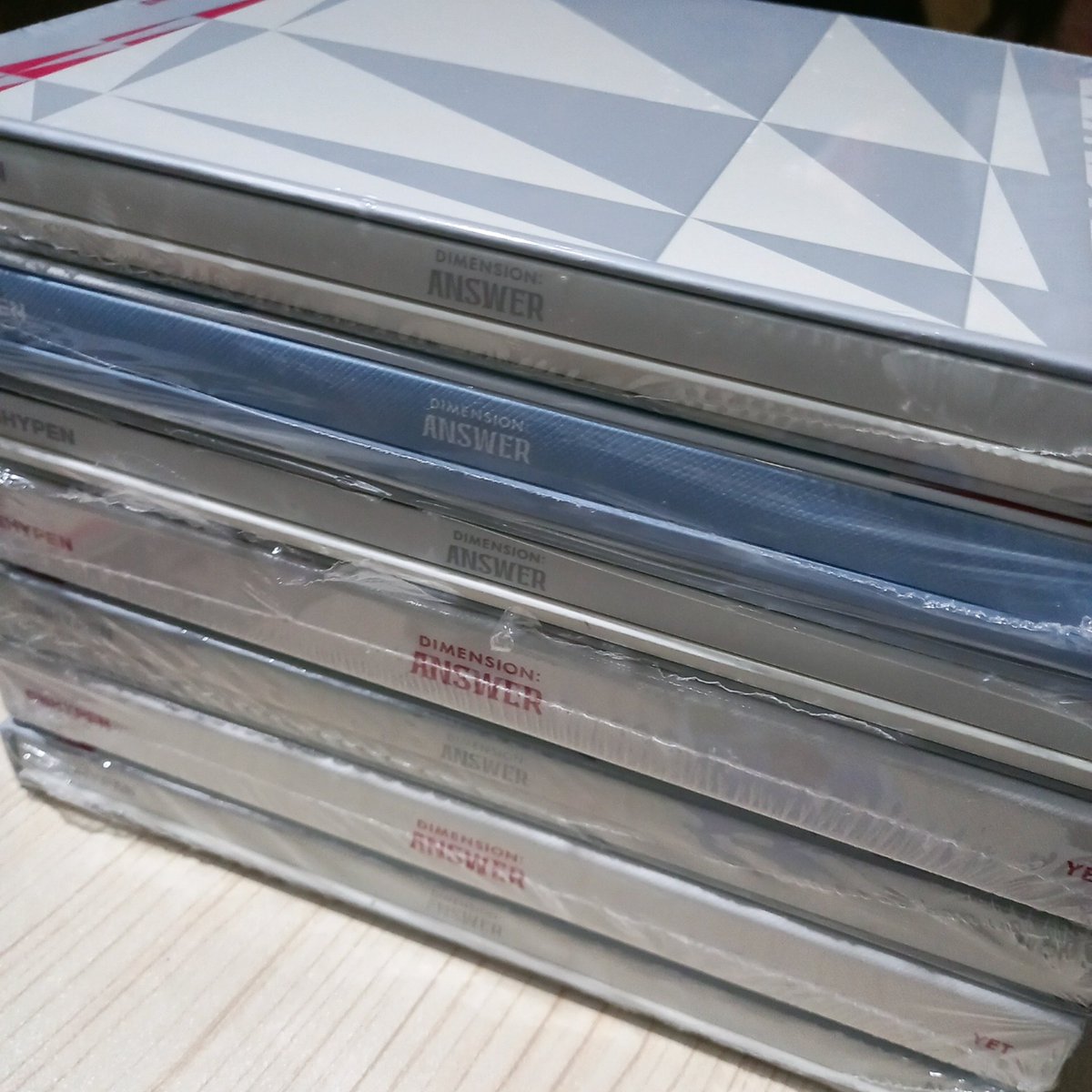 Heevan_lee's tweet photo. ✿ — @K_ace_SHOPPH: #KASPFEEDBACKS

May 2nd bulk purchase from my very trusted to go shop! 🚶‍♀️ kahit na sobrang tagal bago umuwi sakin album ko i didn't worry dahil sobrang trusted ako sa shop na ito! Super happy ako sa purchase ko! https://t.co/miFR60BjGJ