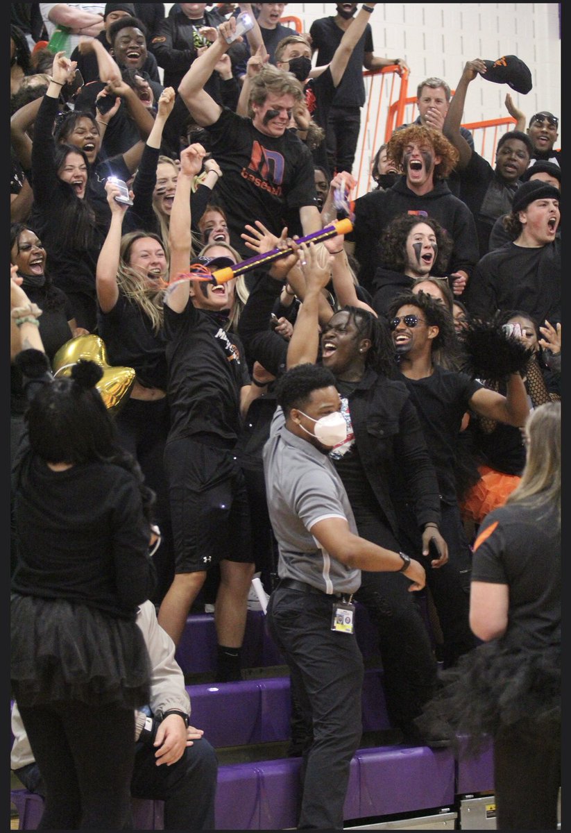 Darnell Russell tweet media