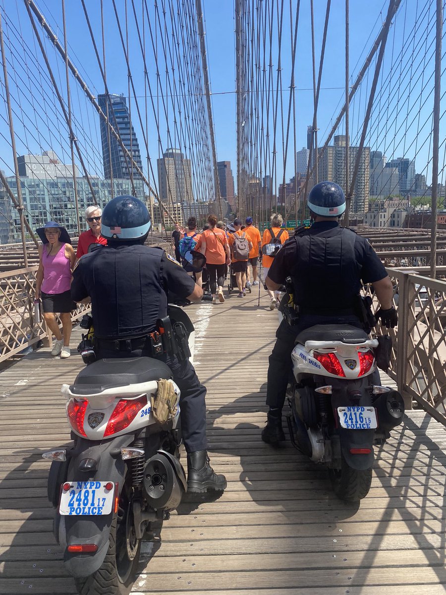 mofthree's tweet image. Today is National Gun Violence Awareness Day &amp;amp; we #WearOrange to honor the lives of those affected by gun violence. You can join in by demanding the Senate do its job and take bold action on gun violence. Text BOLD to 644-33 to be connected to your senators. @MomsDemand