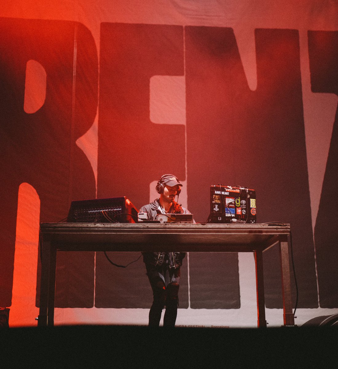 Warp → Primavera Sound
<a href="/LorenzoSenni/">Lorenzo Senni</a>