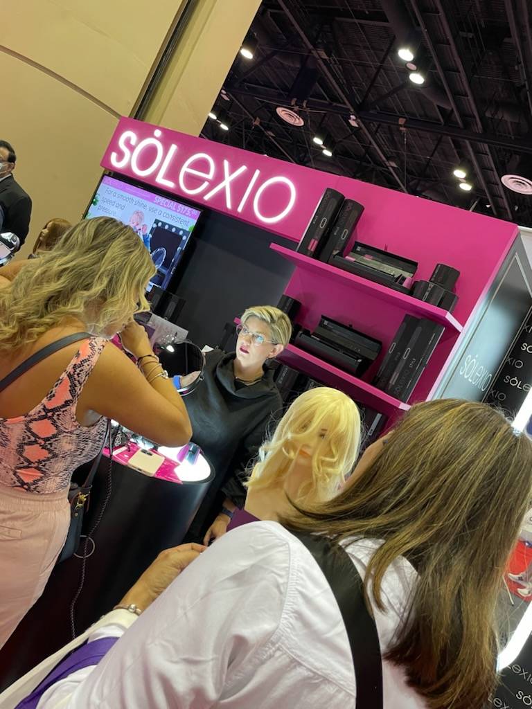 SolexioHair's tweet photo. Demonstrations are underway @PremiereOrlando. Come experience the new SOLEXIO STYLR's patented heating technology at booth #3021. Special show price $175!! Ready to use in 6 seconds, safe to pack in 25 seconds. It's 🔥! https://t.co/LfUcYIs8D0