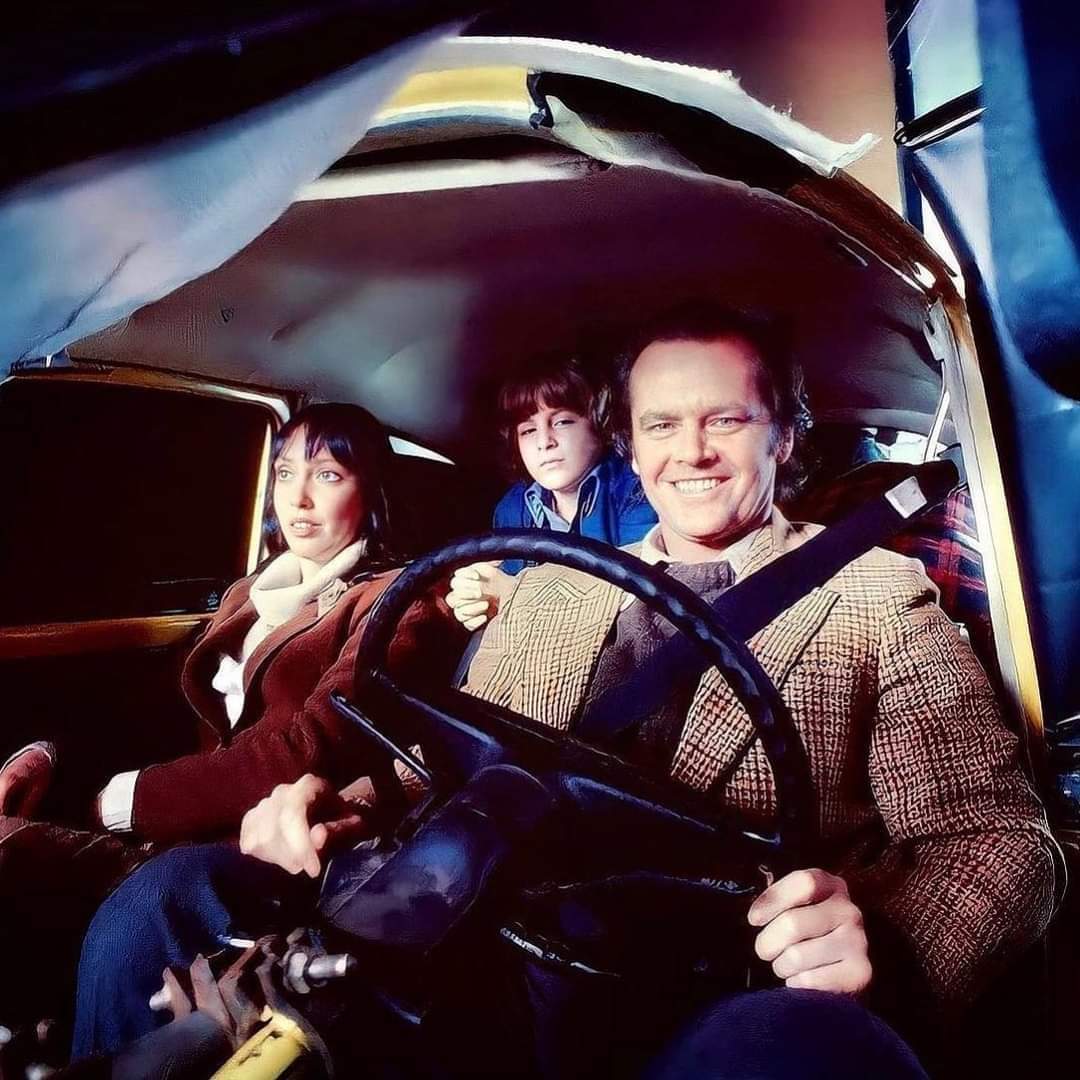 TommyDoyle47's tweet image. Are you a fan of The Shining 1980? 
👍 or 👎