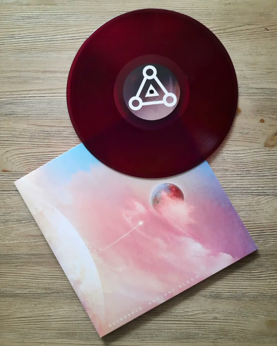thetrueMeduson's tweet photo. ASTRONOID - Radiant Bloom

This one's a big recommendation!

#astronoid #radiantbloom #progressivemetal #medusonsvinylcollection #vinyl https://t.co/O0mG71BNGJ