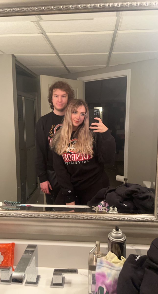 DavidCopier's tweet image. Happy 2 year anniversary to the love of my life I love you so much❤️@Wuhvs