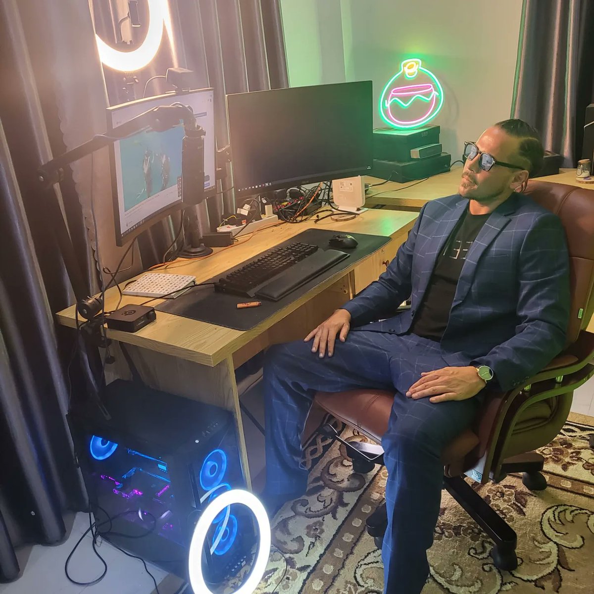 Chief_AxieGG's tweet photo. Getting ready for the @MethodMetaGuild Finals in about an hour an a half! Last night was 🔥🔥🔥, lets see of the boys can bring it home 🙏🙏🙏!!!

#LEEGGGOOOO!! https://t.co/jAGFmJBlOk