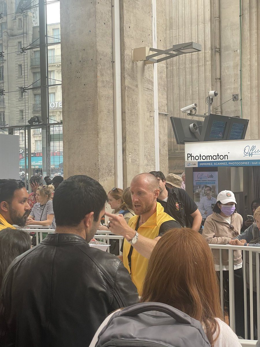 stephanie taylor tweet media