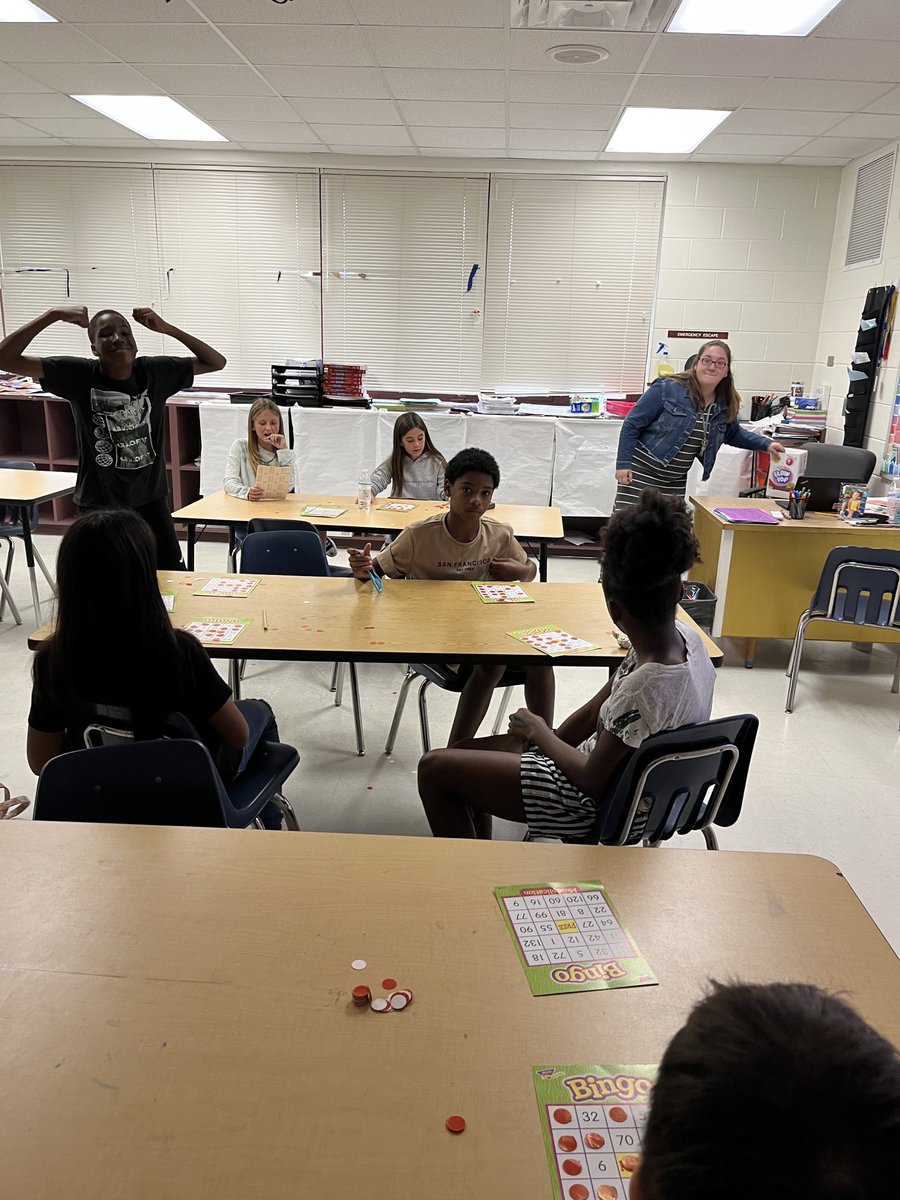 alejandro8 (@alejandroeight) on Twitter photo These two amazing math teachers truly taught every minute everyday… even the last day of school !!! Haha 😂 and the students were engaged !!! These two amazing math teachers truly taught every minute everyday… even the last day of school !!! Haha 😂 and the students were engaged !!!