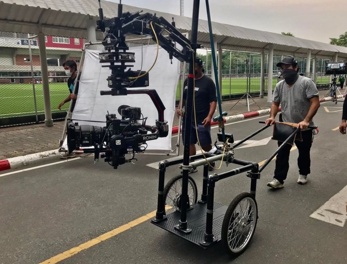 atluri_pradeep's tweet photo. The Raptor Z in action. #filmgear #filmshoot https://t.co/BxDSreNuUm