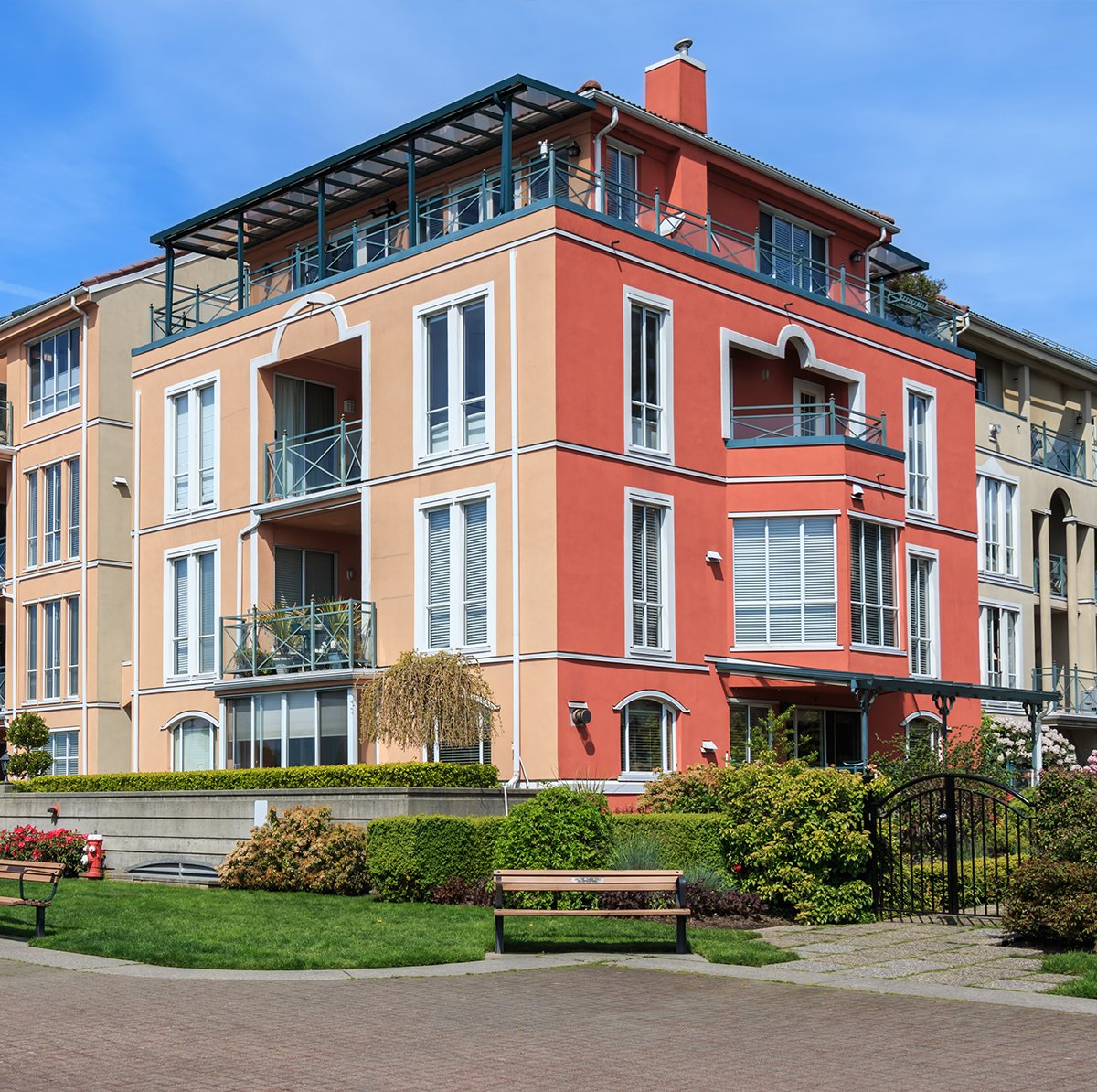 Achieve higher rents and lower turnover with strategic building improvements. From apartment renovations to fitness center remodels, we can elevate your property - inside and out.