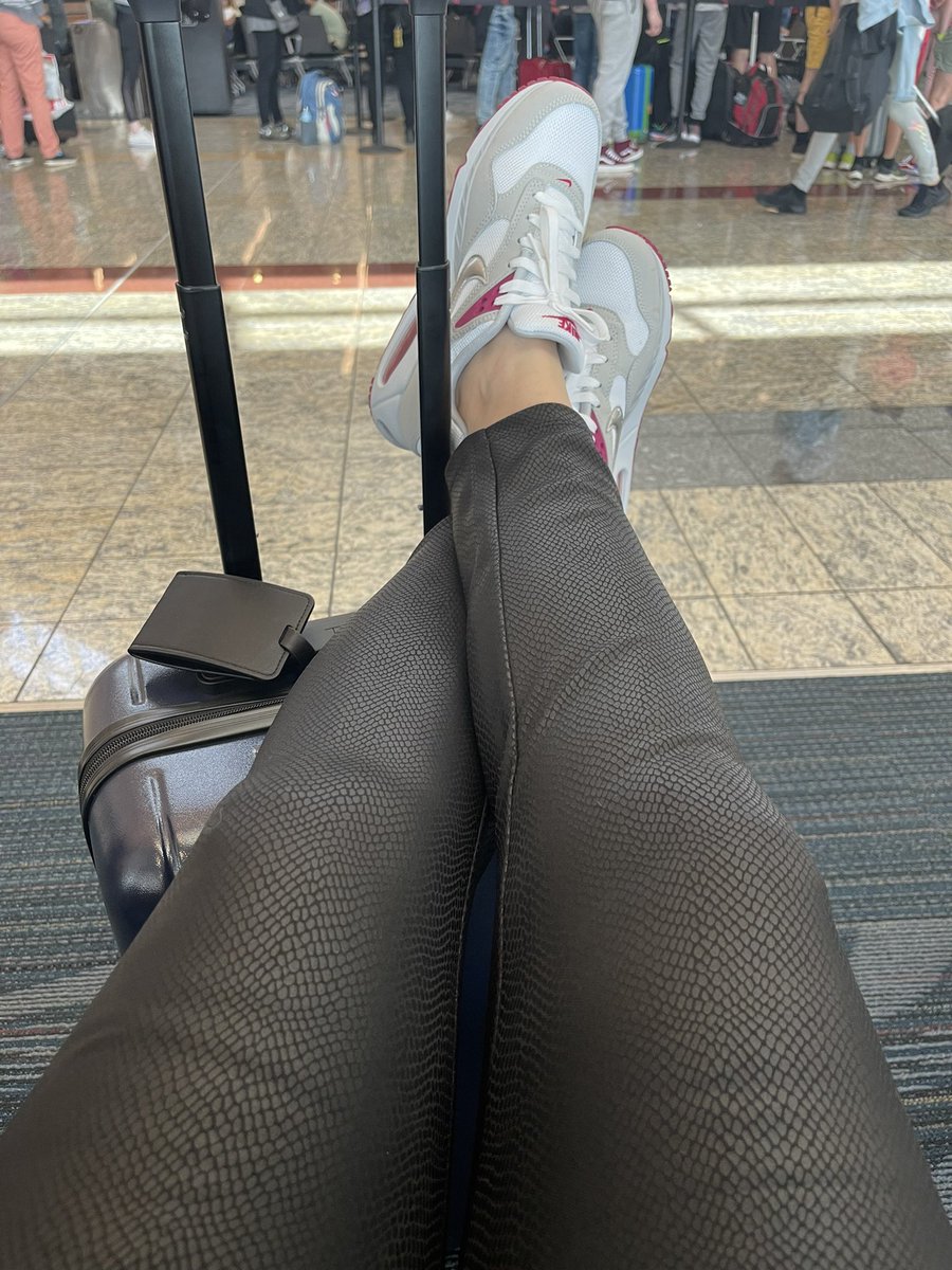 balza34's tweet photo. Celebrating my Birthday in advance๐. Iโm going to spam my Twitter for the next 3 weeks ๐ซฐ๐งณ๐๐ป #sorrynotsorry #byeAtl https://t.co/wlVYpUDouj