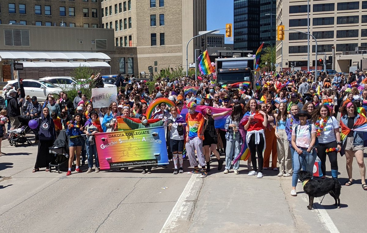 Happy Pride @louis_riel_sd!
♥️💜🧡💙💚💛
@dciLRSD
#PrideWinnipeg