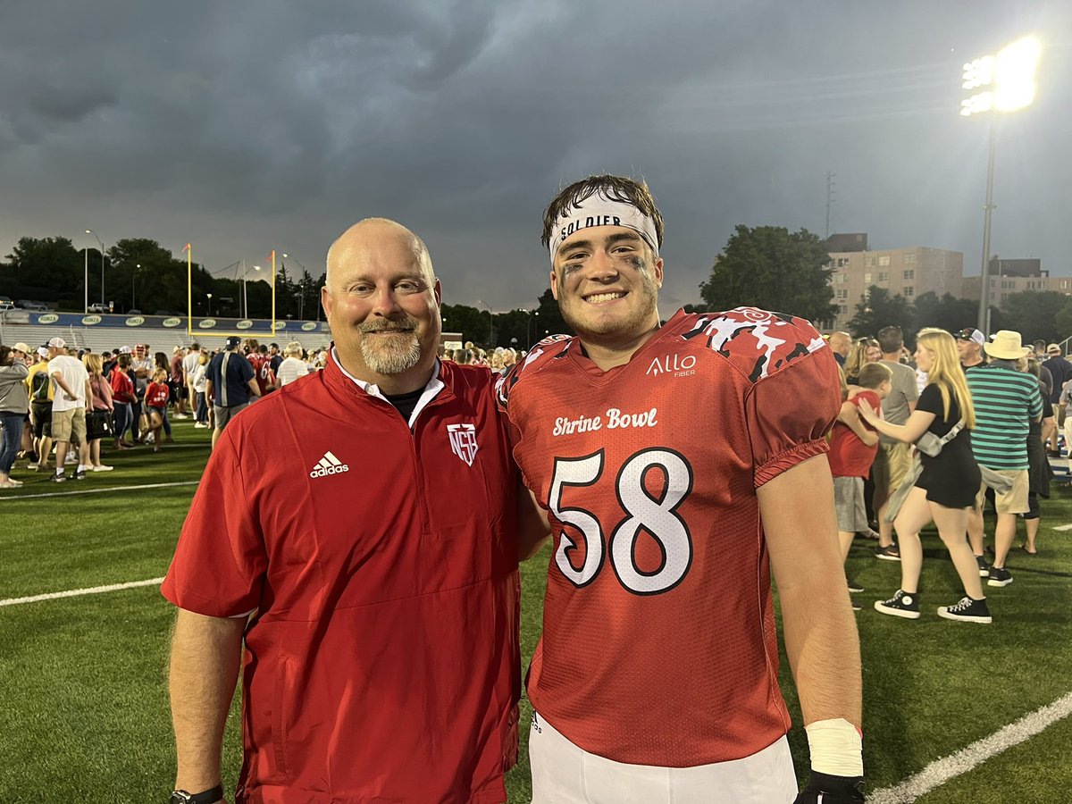 Oh what a night..
☑️ North Victory
❤️ supporting Shriners 🏥
🏈 FOOTBALL 
🤗 Family
🏆 sack in the end zone &amp; safety by <a href="/willhubert_/">Will Hubert</a> for the win! 

Great call, Coach Schmidt! @PLVfootball  Thank you 🙏 <a href="/JohnkTim/">Tim Johnk</a> <a href="/NEShrineBowl/">Nebraska Shrine Bowl</a> #MoreThanAGame