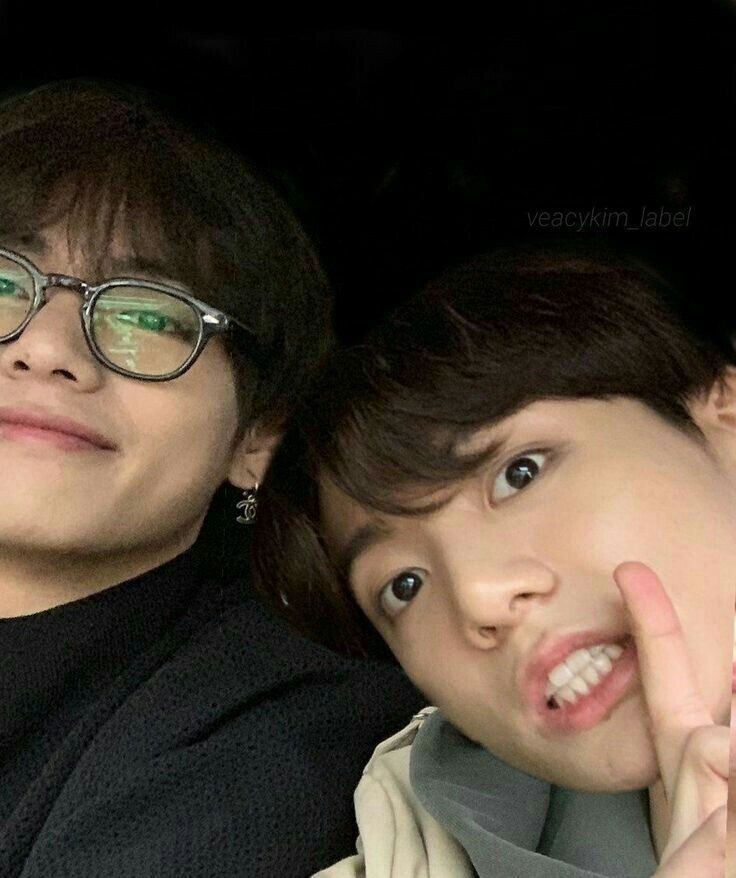 ccdementearmy's tweet photo. 3 Fanfics KOOKV que deberias leer si estas aburrido/a༘♡ https://t.co/PaFHidpvct