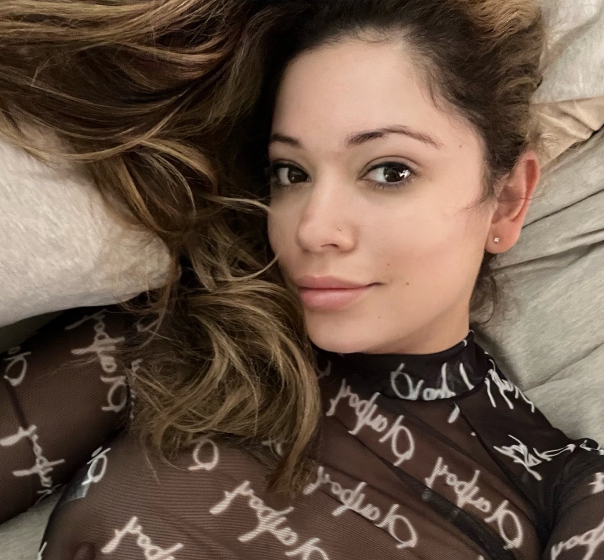 Ali Rose on Twitter: "🐰 https://t.co/YfrRIKZh2f" / Twitter