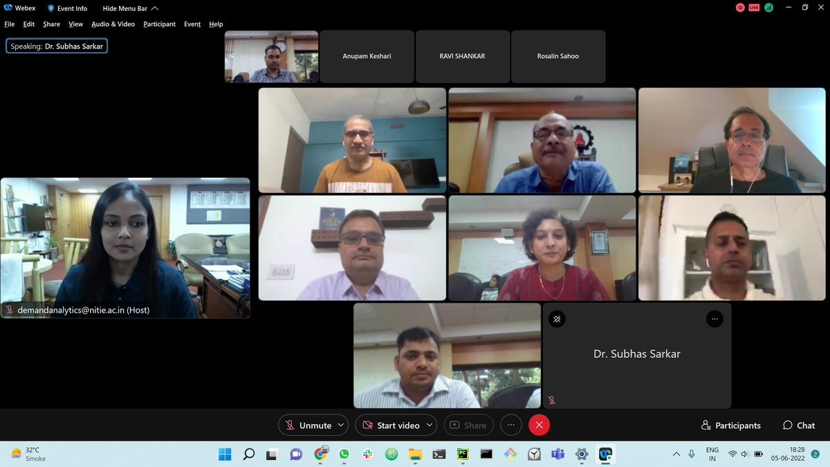 The closing ceremony was graced by Honourable Chief Guest Shri Dr. Subhas Sarkar, Ministry of Education, Guest of Honour Shri Prakash Gaur, CEO, NHAI; Keynote Speaker Shri Amber Dubey, Joint Secretary, Ministry of Civil Aviation and Dr. Ravi Shankar, Professor, IITD.
#Ministry