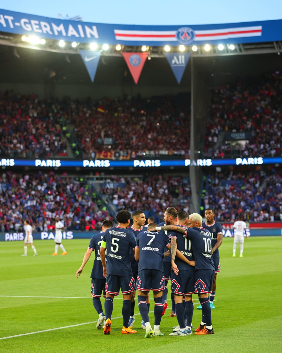 PSG_inside's tweet photo. 🔴 𝗜𝗖𝗜 𝗖'𝗘𝗦𝗧 𝗣𝗔𝗥𝗜𝗦 🔵 https://t.co/w2lEKIKwlm