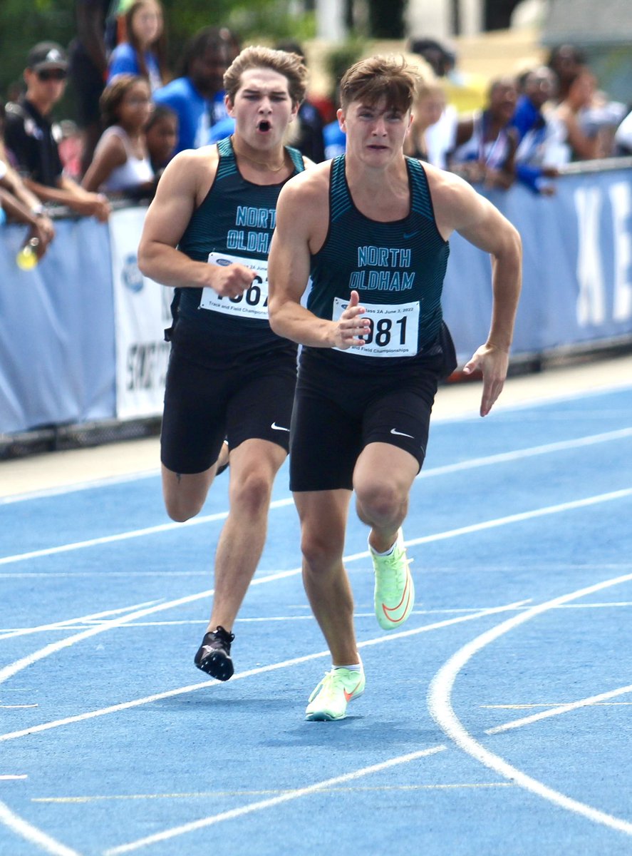NOHSXCTF's tweet photo. Luke Canfield steps into the 4x100 in place of Skylar, and those guys run the second fastest time in school history in a very competitive race to finish 3rd. @FootballNohs @NOHSBoysSoccer https://t.co/WVI7RKWSt2