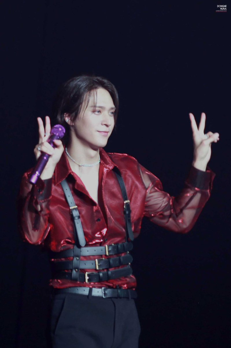 💜해피동운데이💜
힘들고 지치는 순간에도 동운이가 있어서 행복해 
우리 사랑둥이 생일축하해 🥳

#하이라이트 #동운 
#동운날_우리날씨_맑음 
#우리의시선_끝은_항상손동운