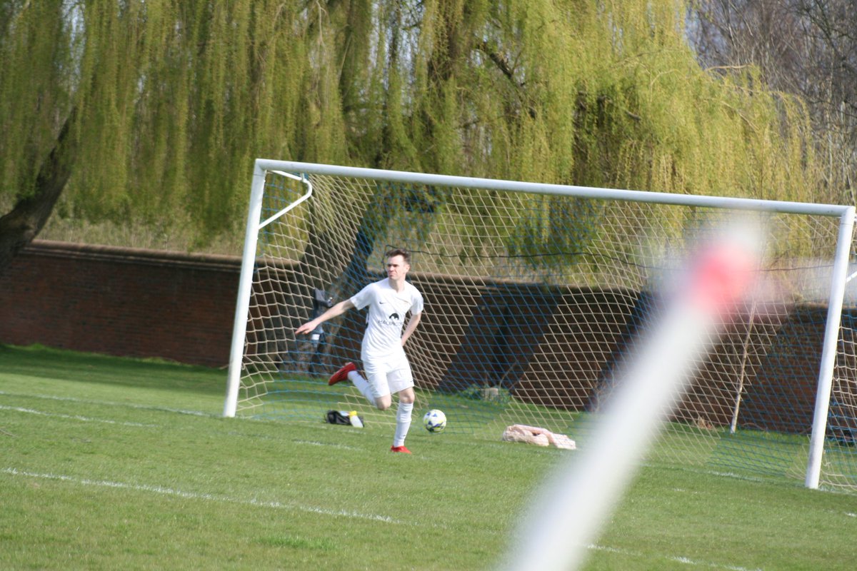 FCSez's tweet photo. 2021/22 Sez Pichichi 🏆

@LiamMack11 ⚽🔥

Over 150 goals in 5 years - the boy finally picks up his first top goalscorer trophy! https://t.co/5Xls2o5zOn