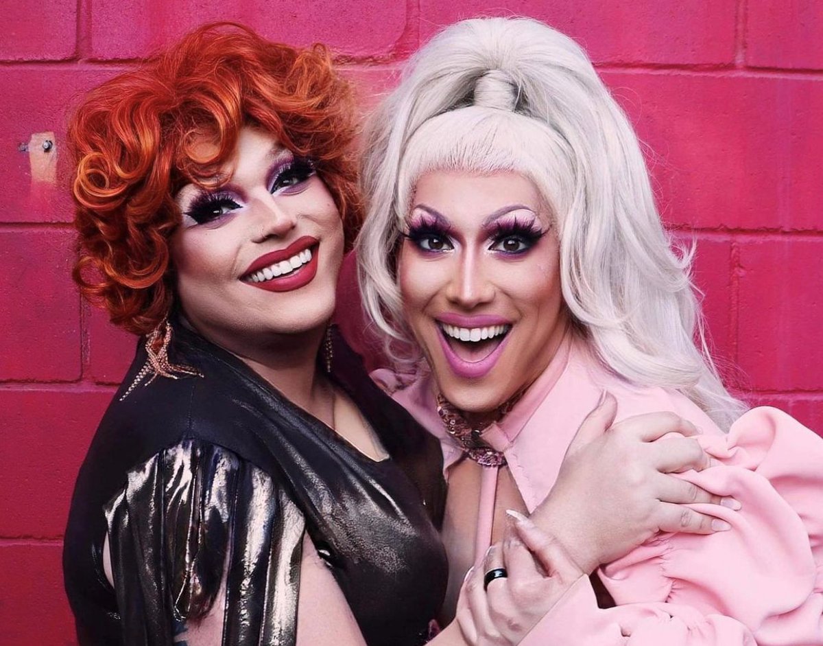 Rainon4thATX's tweet photo. Sunday Funday at Rain is better than ever. Your lovely hosts Jezebel and @VyletteWard are sharing some of their best Tricks & Tea from 5PM to 7PM to cap your Austin weekend!
OPEN 7 DAYS A WEEK!
No cover, 21+
#gayaustin #gaybar #gaytexas #austindrag #localdrag #supportlocal https://t.co/44sAnrMmca