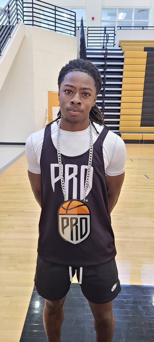 KendallN_PRO's tweet photo. #PROChain:

Harrison Peaster | @ReddingKani

💥 College Coaches 
💥Came out to support 

💥PRO  MOVEMENT 
💥SHOWCASE 
💥THANK YOU

@Jarrett_PRO 
@KyleSandy355
@PRO_Movement1
@ArnettC_PRO

#SummerMadnessBoys 2022
#AgainstAllOdds https://t.co/yBqy6D4538