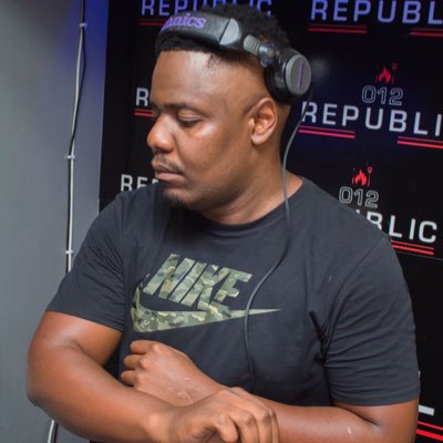 mnqobii's tweet photo. #NewProfilePic https://t.co/ohJ2TmDi7X