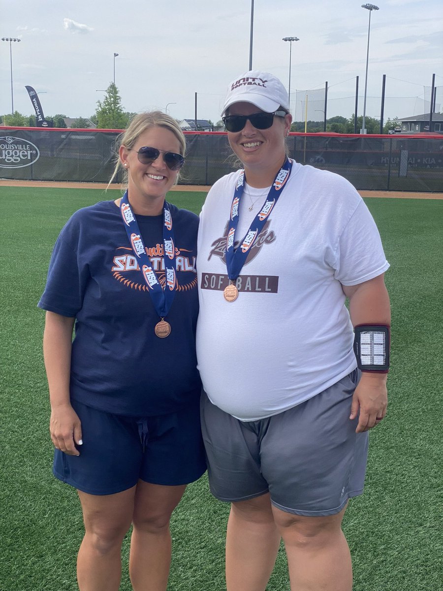 Unity HS Softball 🚀🥎 tweet media