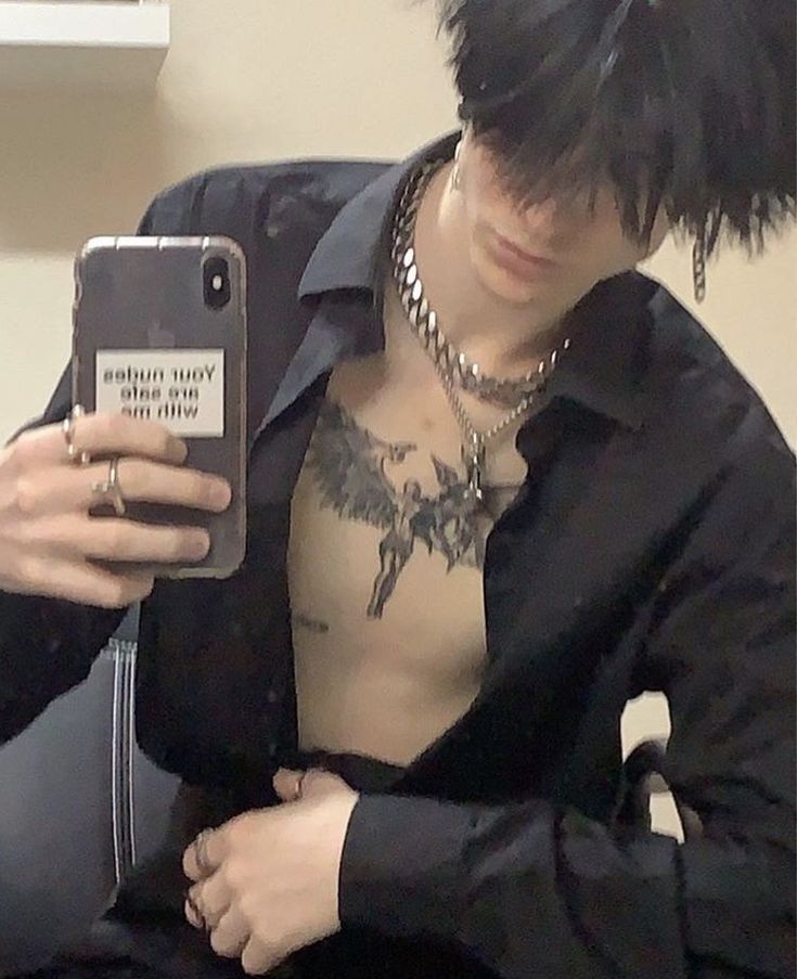 ‍ ᅠ 
      ‍𝘈𝘯 𝘦𝘺𝘦 𝘧𝘰𝘳 𝘢𝘯 𝘦𝘺𝘦, 𝘢 𝘭𝘦𝘨 𝘧𝘰𝘳 𝘢 𝘭𝘦𝘨
     𝘈 𝘴𝘩𝘰𝘵 𝘪𝘯 𝘵𝘩𝘦 𝘩𝘦𝘢𝘳𝘵 𝘥𝘰𝘦𝘴𝘯'𝘵 𝘮𝘢𝘬𝘦 𝘪𝘵
     𝘶𝘯𝘣𝘳𝘦𝘢𝘬 𝘚𝘩𝘦 𝘳𝘦𝘢𝘭𝘭𝘺 𝘥𝘪𝘥𝘯'𝘵 𝘸𝘢𝘯𝘯𝘢
                    𝘮𝘢𝘬𝘦 𝘪𝘵 𝘮𝘦𝘴𝘴𝘺

          #SeductiveSunday #ss