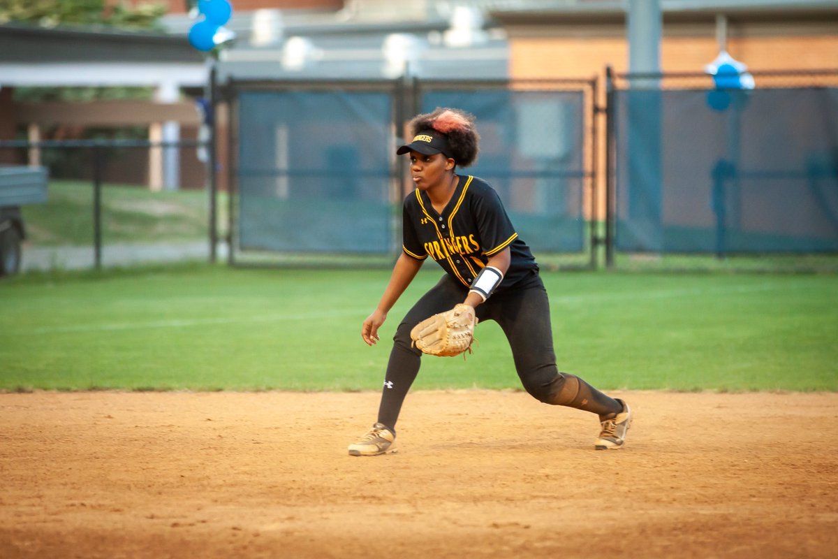 CoachBigRobb's tweet photo. And the 5c regional softball team results are in‼️@HSHSSoftball22 

Congratulations to Joy Tate for winning third team in the utility position! So proud of you 💛 https://t.co/V93ZvxnQn0