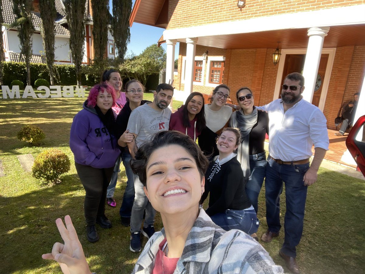 fefezeviani's tweet photo. Contamos histórias enquanto estamos escrevendo uma!
Feliz em fazer parte desse time! 🧡
#becamp https://t.co/0NHd2yemFt