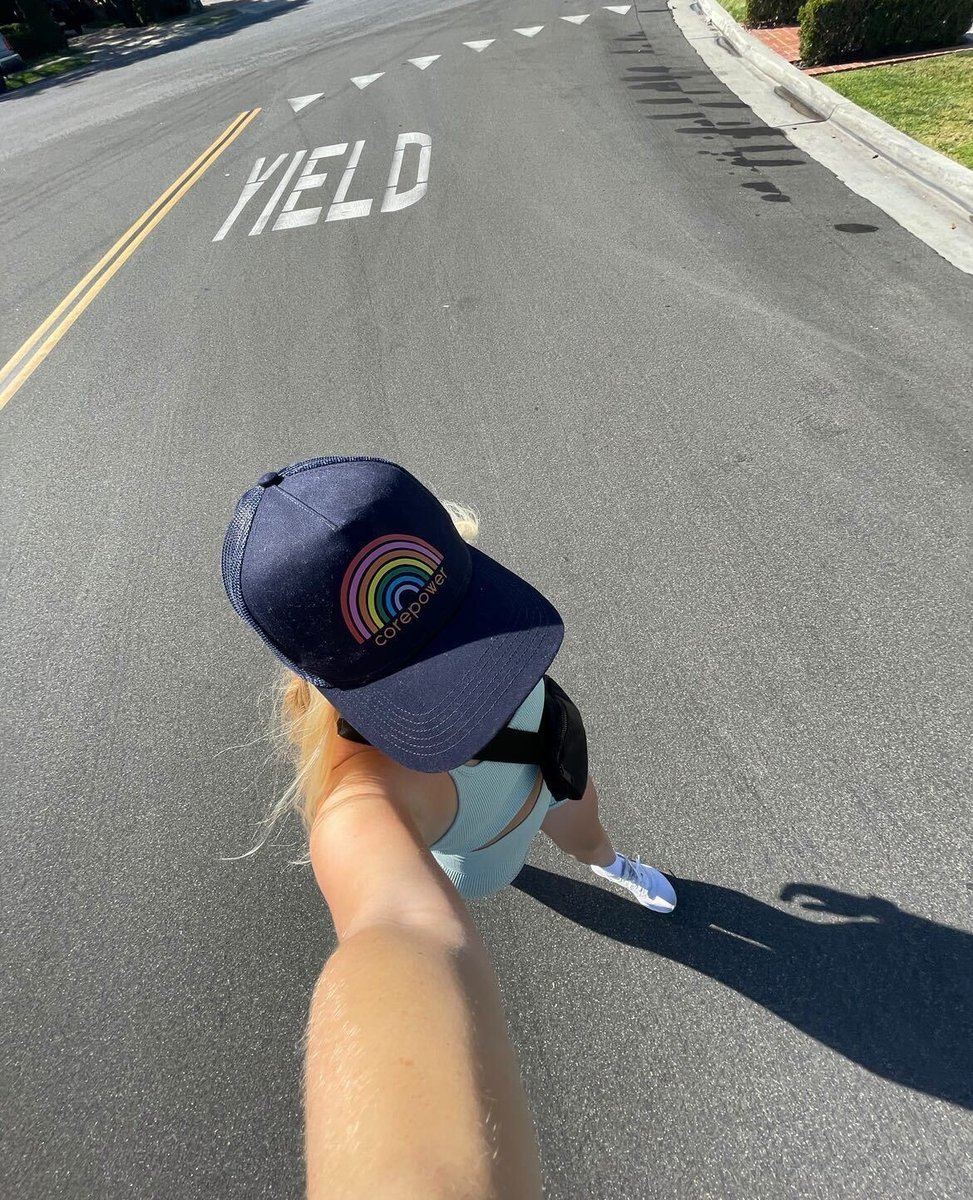 CorePowerYoga's tweet photo. Taking your yoga vibes on the road, to the beach, to the office - wherever 💛🙌
#CorePowerYoga #LiveYourPower
📷McKenzy M.
📷Linh L. https://t.co/QlK4TEzxA6