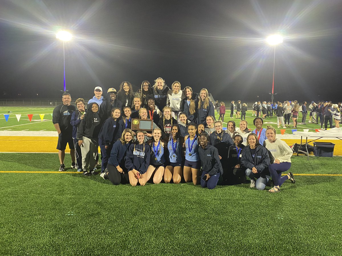 BlaineTrack's tweet photo. 2022 Section 7AAA Champions! 9 girls going to state in 8 events!  #gobengals https://t.co/3tXYpGRQ36