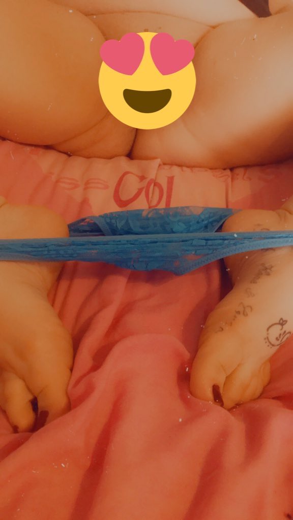 Cum see these pics unedited and so much more on my onlyfans!! 

Only $7.50 you know you want to subscribe 😈