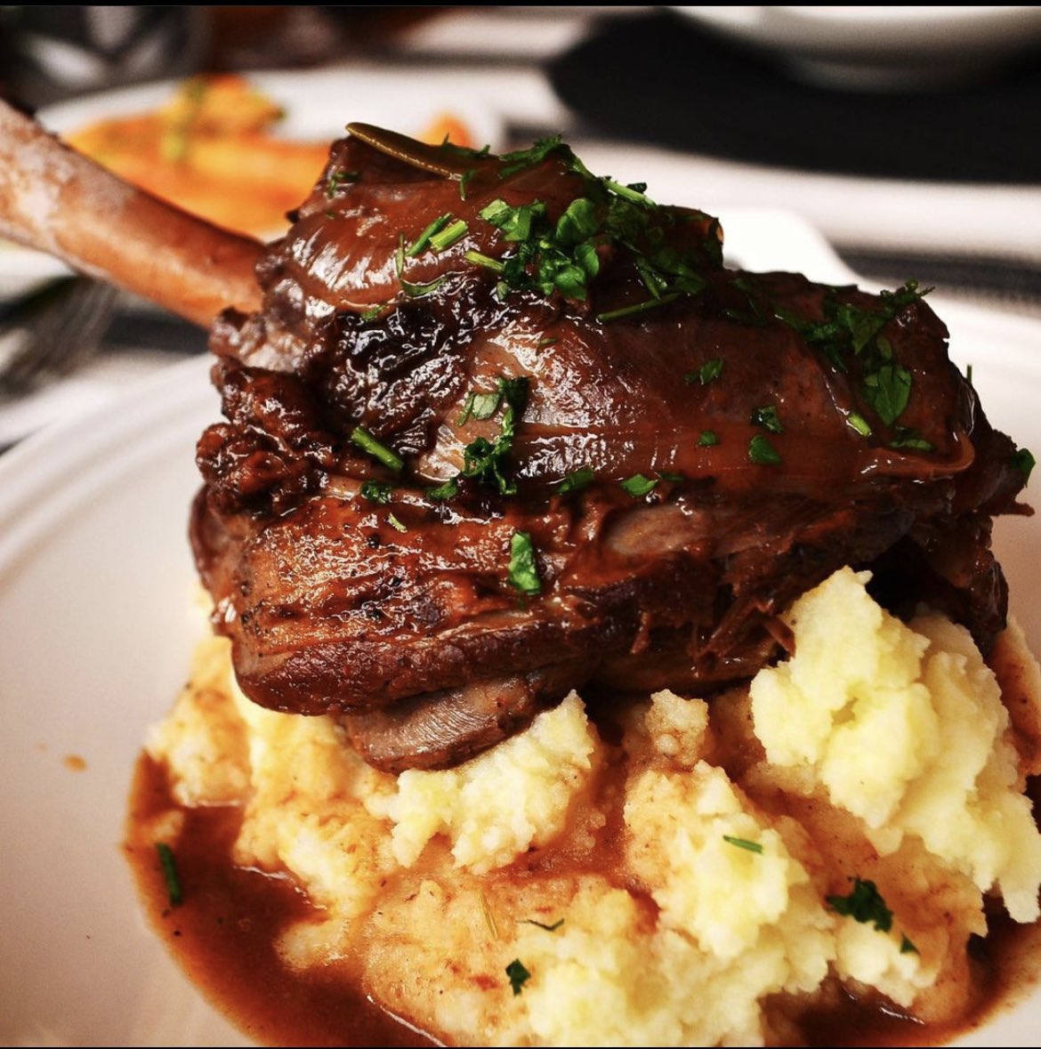 West Kerry Lamb shanks 🤤 
Slow braised in the oven for 14 hours. Served with creamy champ mash and steamed veg. 

#sundayroast #foodporn #rodybolands #rathmines #weloverathmines #dublin