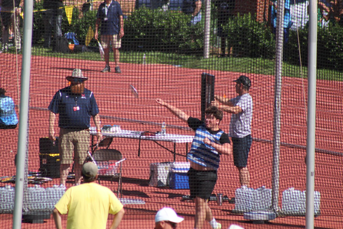 TrackCourtland's tweet photo. Congratulations to Josiah for a winning 7th in Discus and 8th in Shot Put at the State Track Championships yesterday! Go Josiah and Cougars! 
@CourtlandHSWeb @FLSVarsity @FLS_sports @SpotsySchools @CourtlandPride https://t.co/LS8bT0nwUM